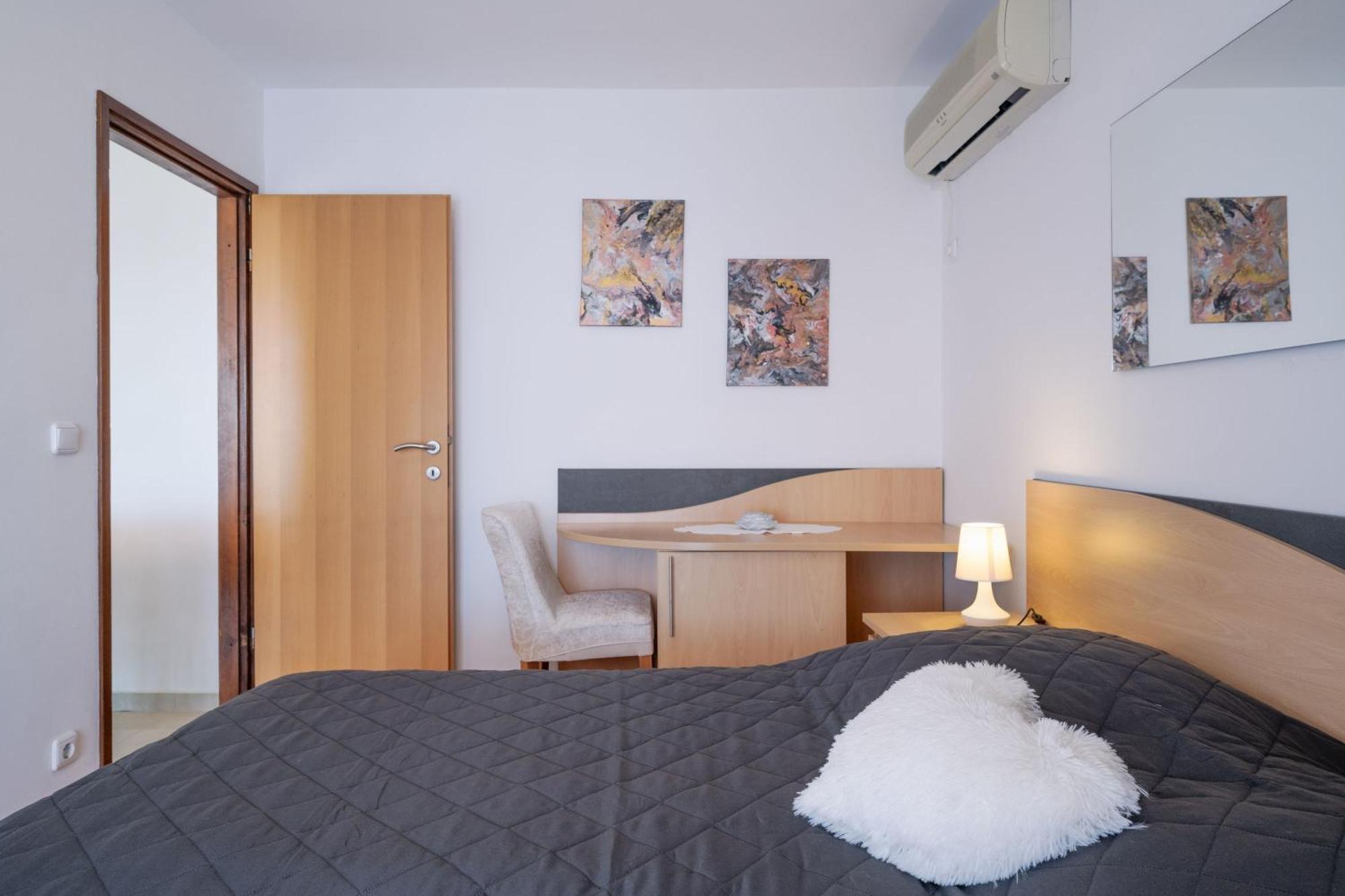 Apartmani Marelic - Sun Beach Завалатіца Екстер'єр фото